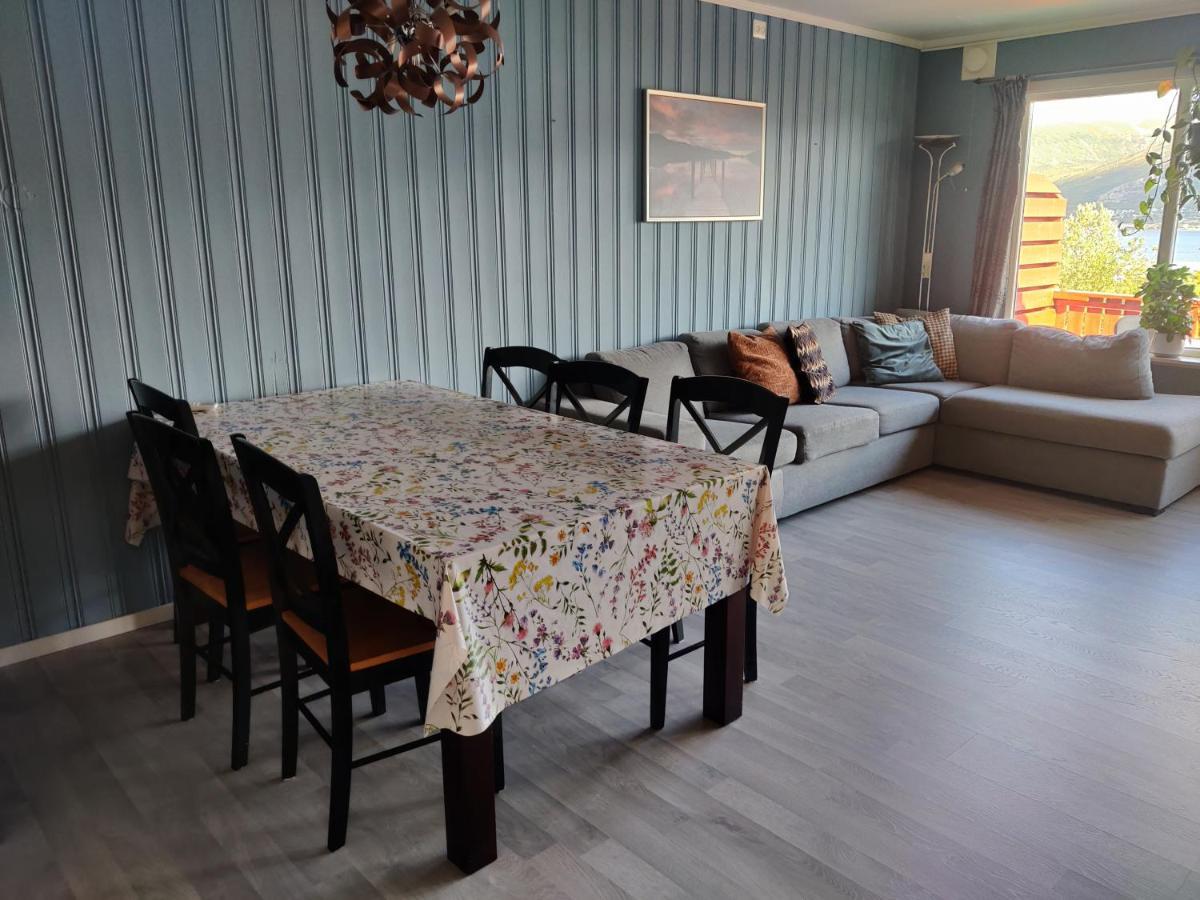 Feelhome 3 Bedroom Near University Tromsø Extérieur photo